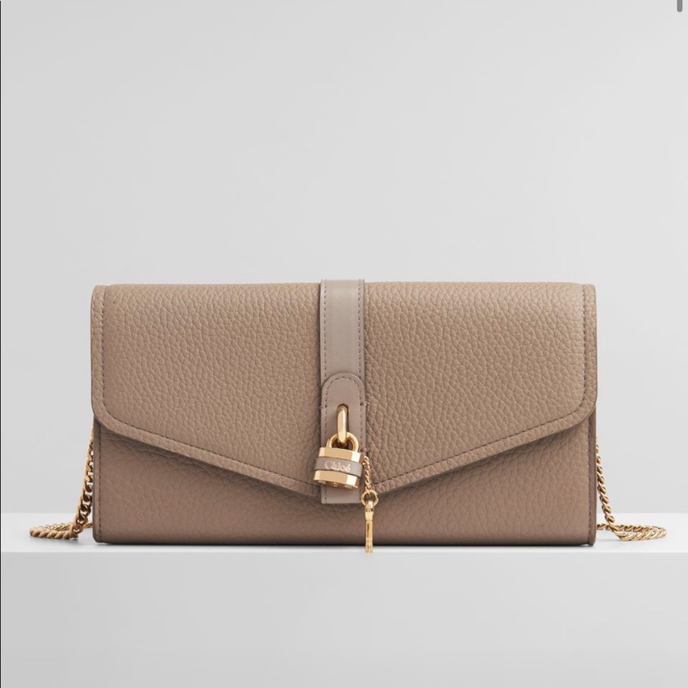 Chloe Aby Wallet On Chain